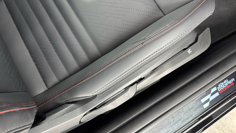 MINI Cooper 2.0 S Exclusive 3dr Auto Petrol Hatchback